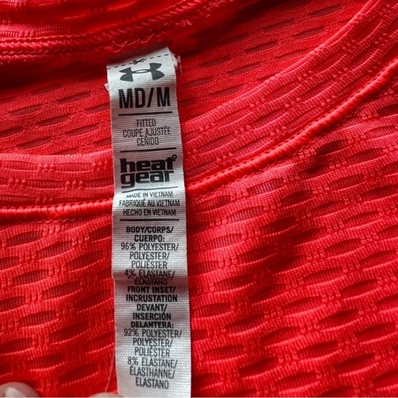 UA SPORTS Tee - Picture 4 of 5